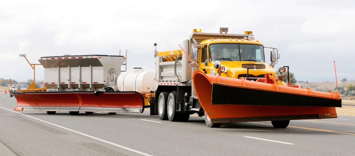 mack granite snow plow